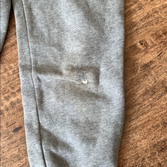 Boys sweatpants size 6 - Picture 2 of 3